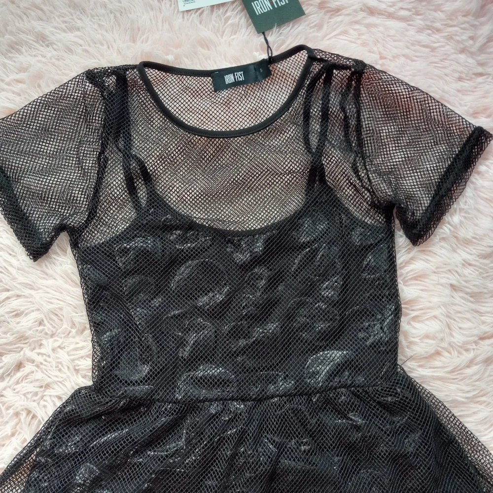 😵Fishnet overlay iron fist babydoll style "Skullz Club Mini Dress" ☠ Gothic nwt - Picture 12 of 16